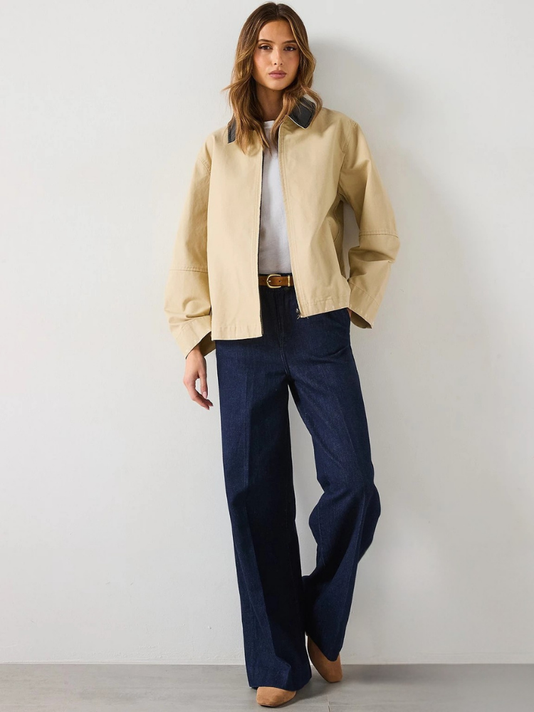 DELACROIX | VESTE INTEMPORELLE À COL CONTRASTANT